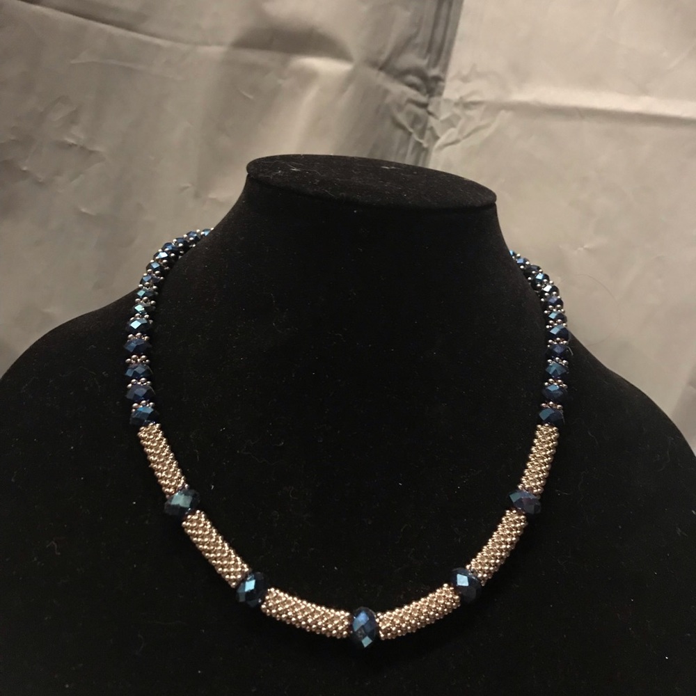 Beaded necklace